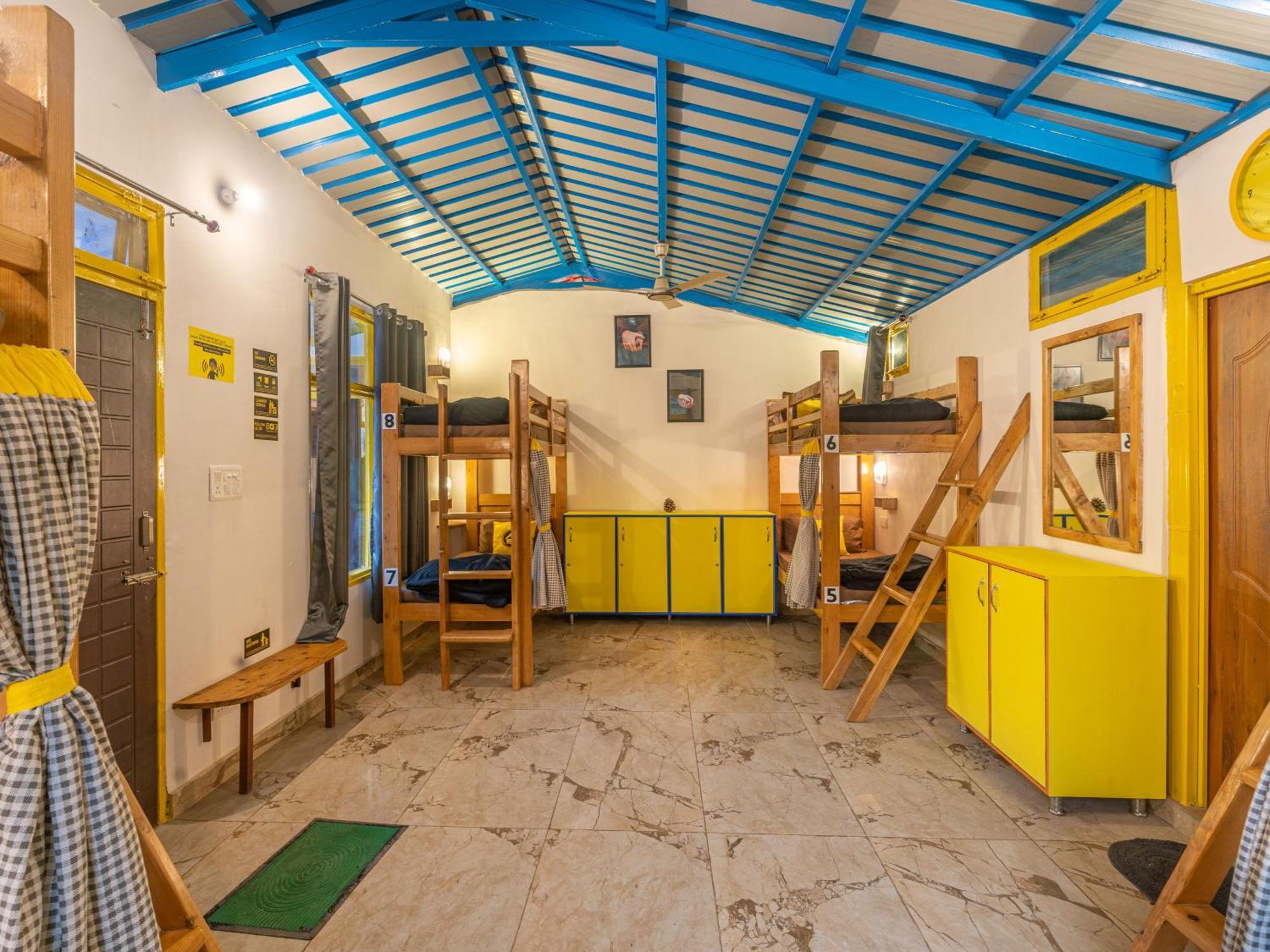 Bed in 8-Bed Mixed Dormitory Room